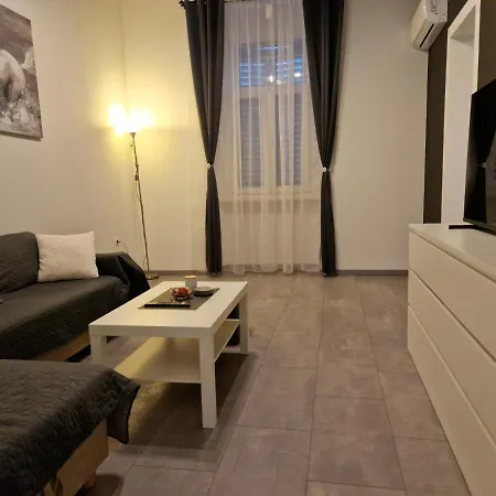 Apartment Toni